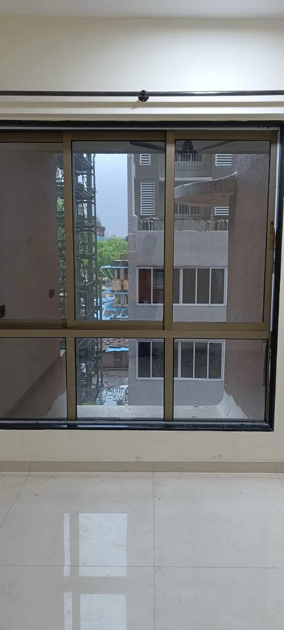Rent a Comfortable 2BHK Semi-Furnished Flat in Tower 28