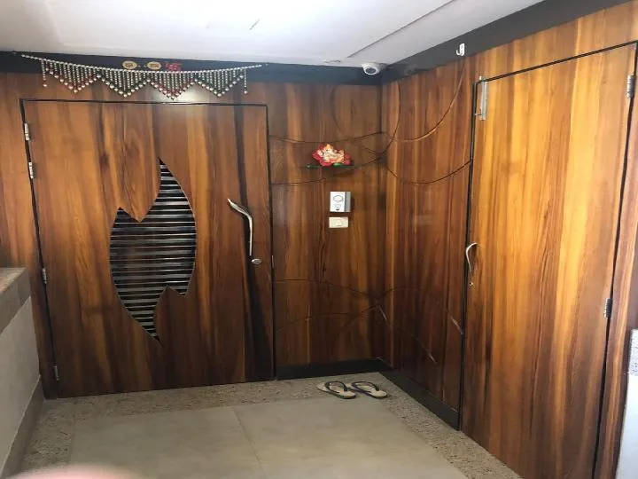 Rent a Comfortable 3BHK Semi-Furnished Flat in DB Woods
