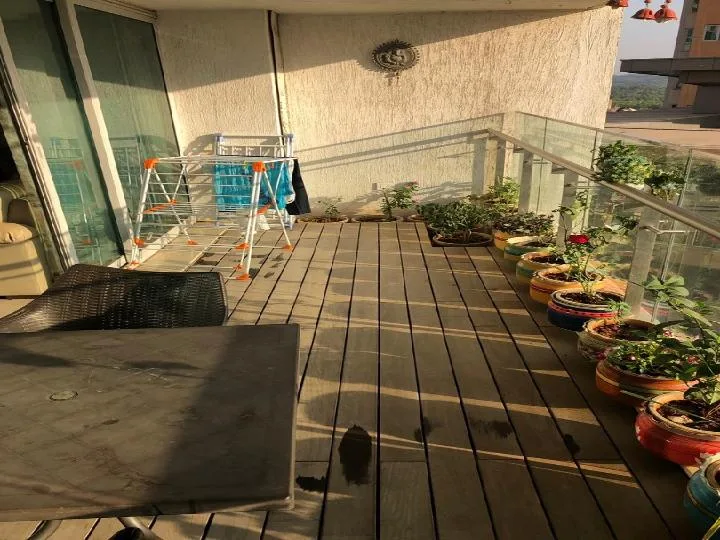 Rent a Comfortable 3BHK Semi-Furnished Flat in DB Woods