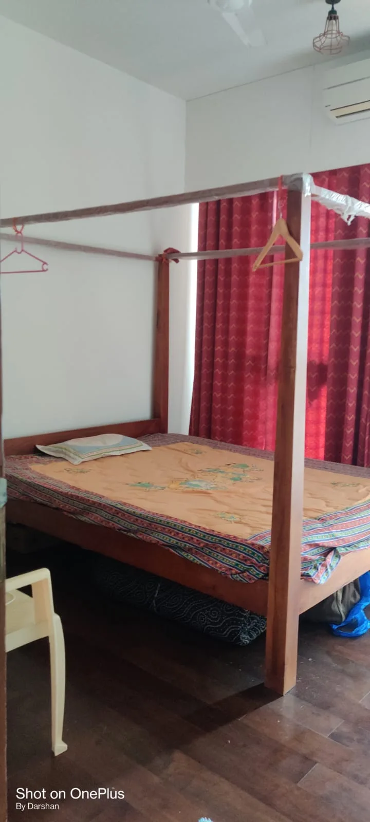 Rent a Comfortable 2BHK Semi-Furnished Flat in omkar alta monte Goregaon east