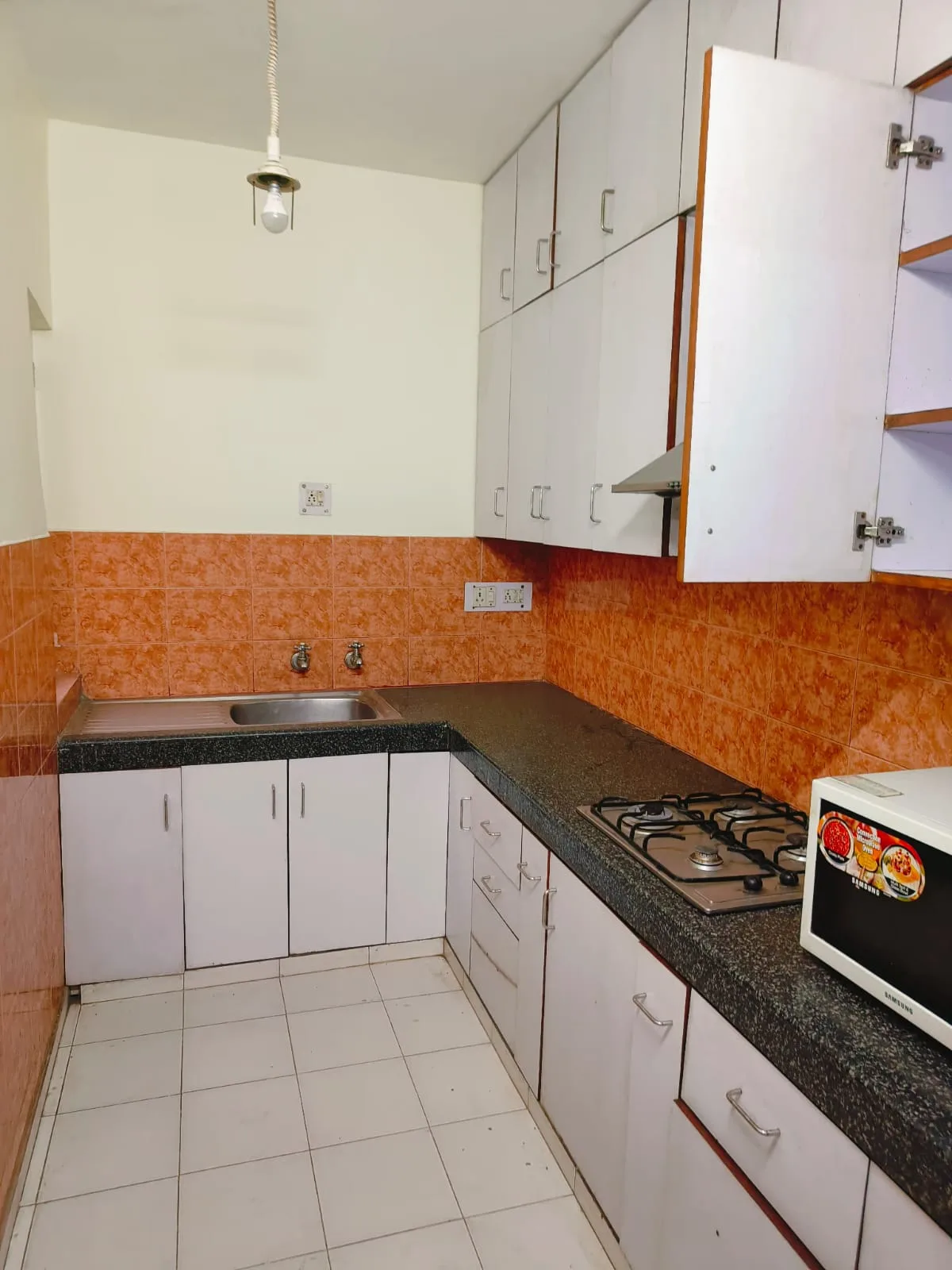 2 BHK DDA furnished flat for rent Sukhdev Vihar Delhi