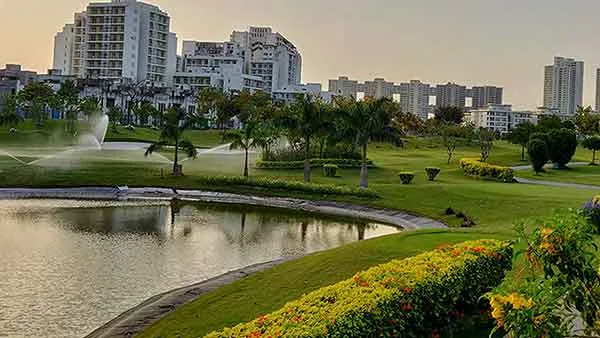 GAUR ISLAND JP GREENS GREATER NOIDA